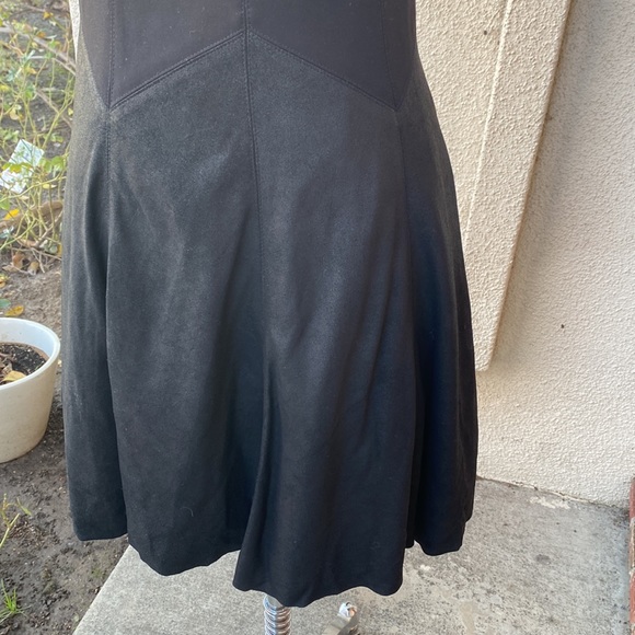 ANTONIO MELANI leather blended stunning dress w/genuine leather blend at bottom - Picture 4 of 11